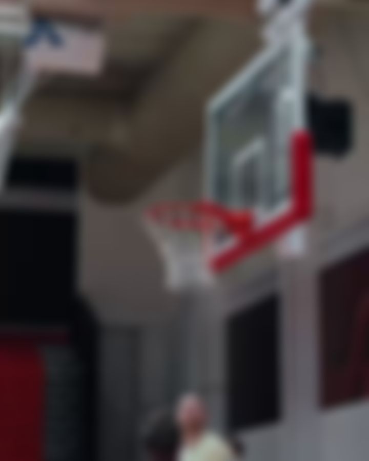Video post by @ZipsMBB on Twitter