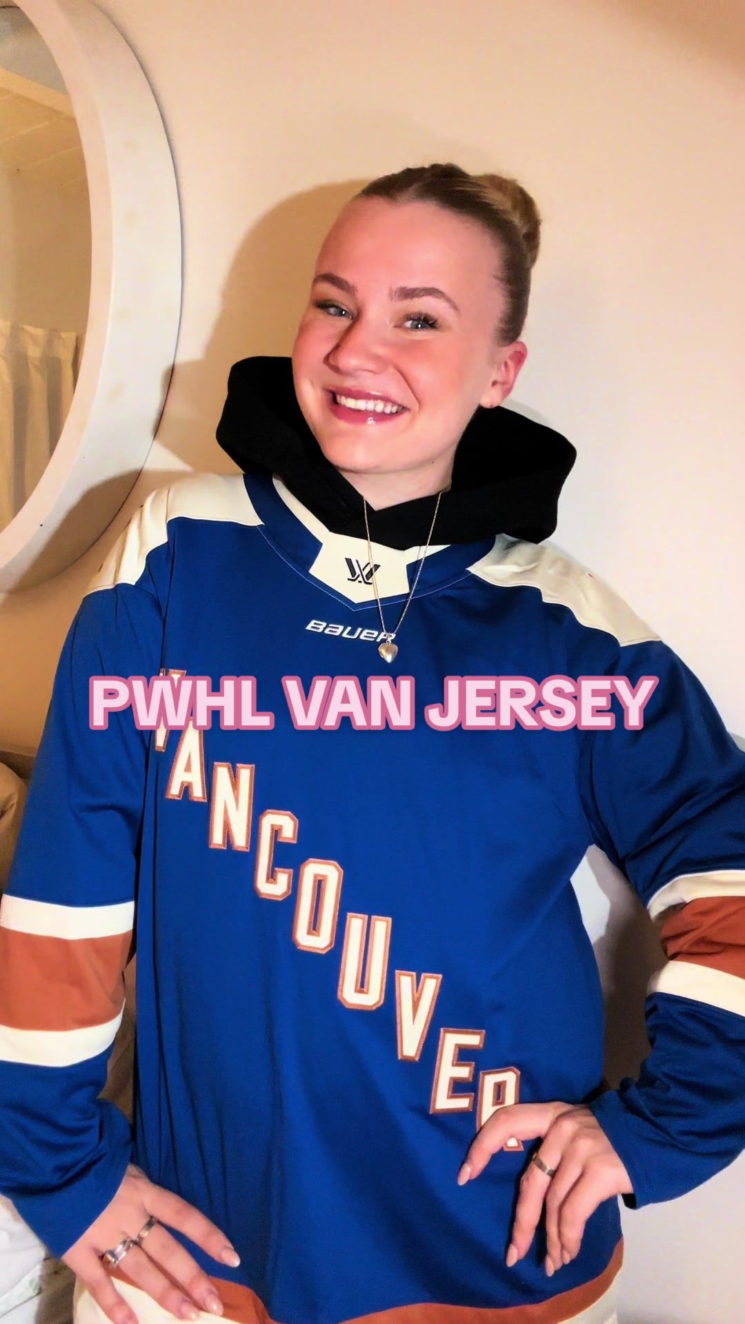 Video post by @itsemraine on TikTok