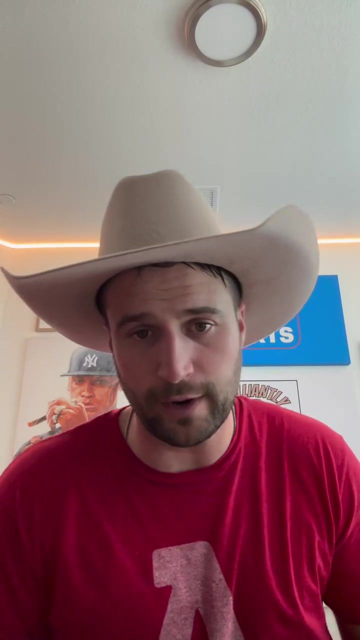 Video post by @brilliantlydumb on TikTok