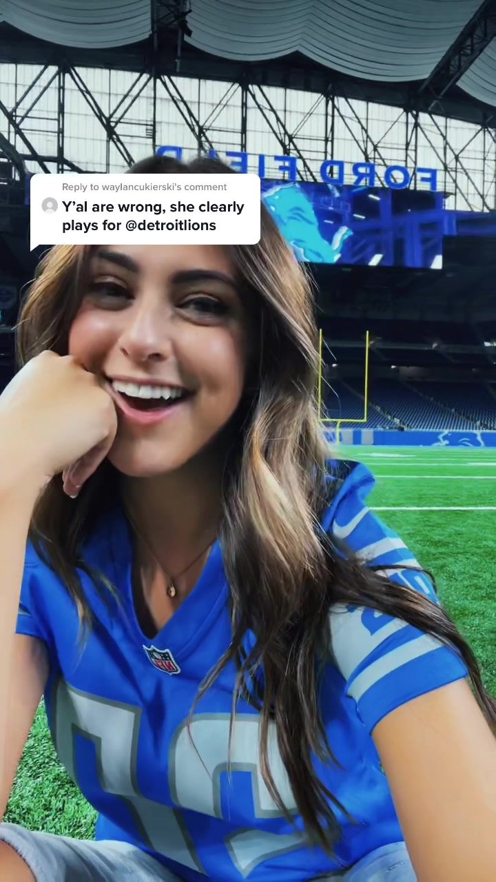 Video post by @nnapples on TikTok