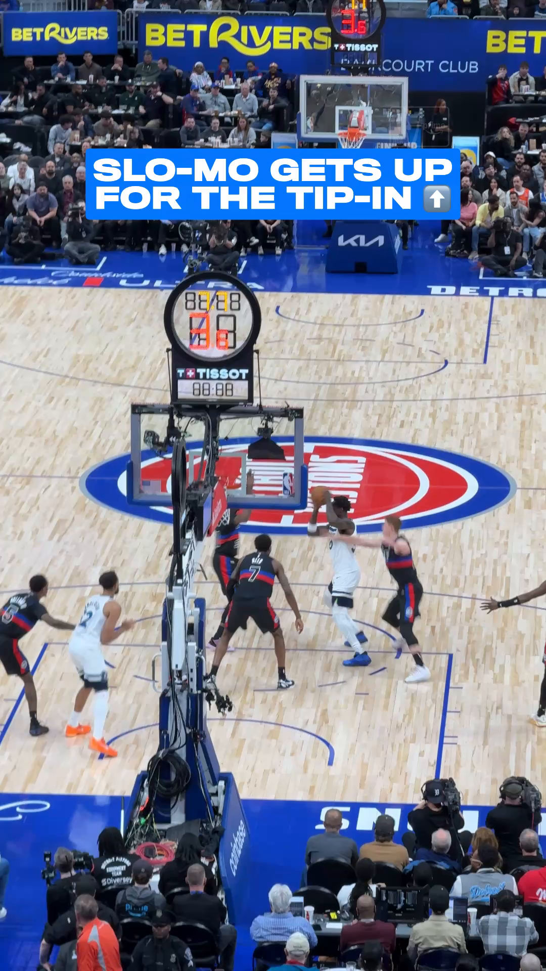 Video post by @nbaonprime on Facebook
