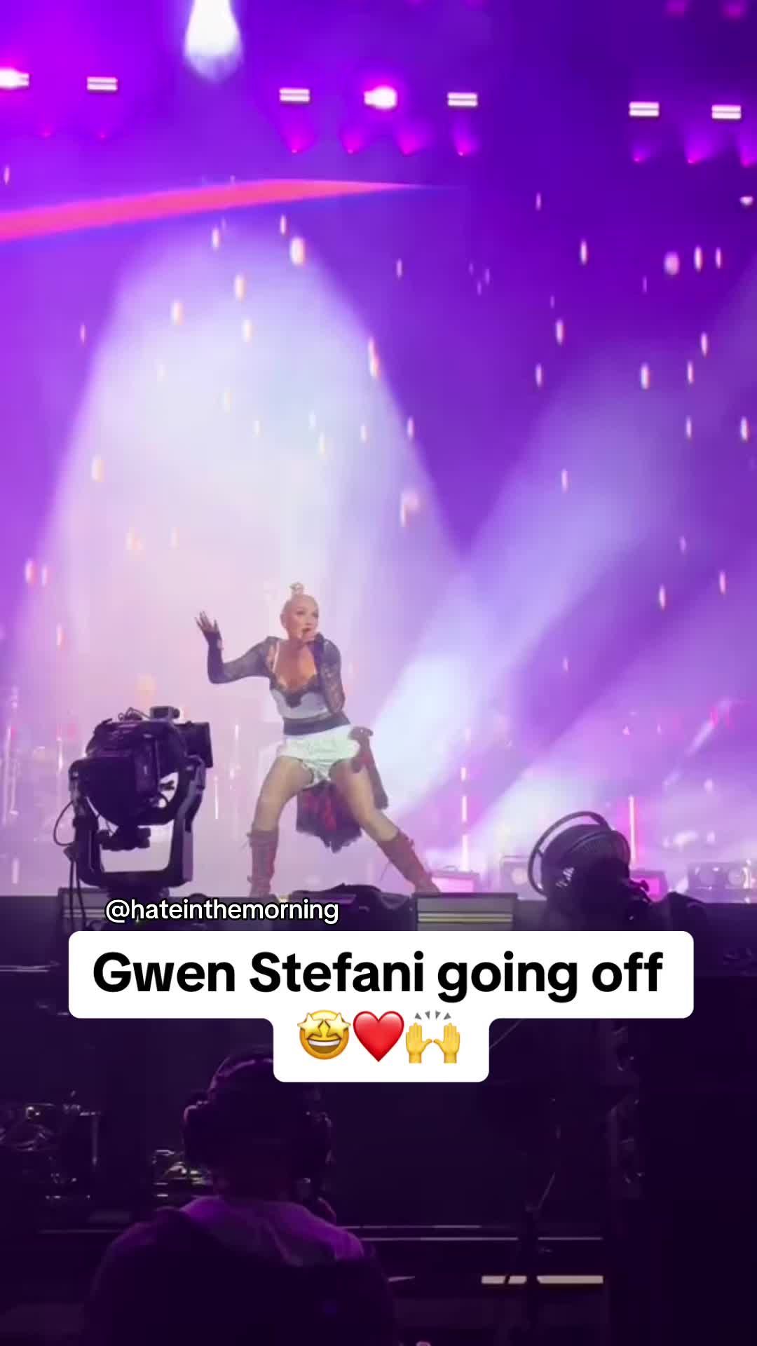 Video post by @bedroompopmusic on TikTok