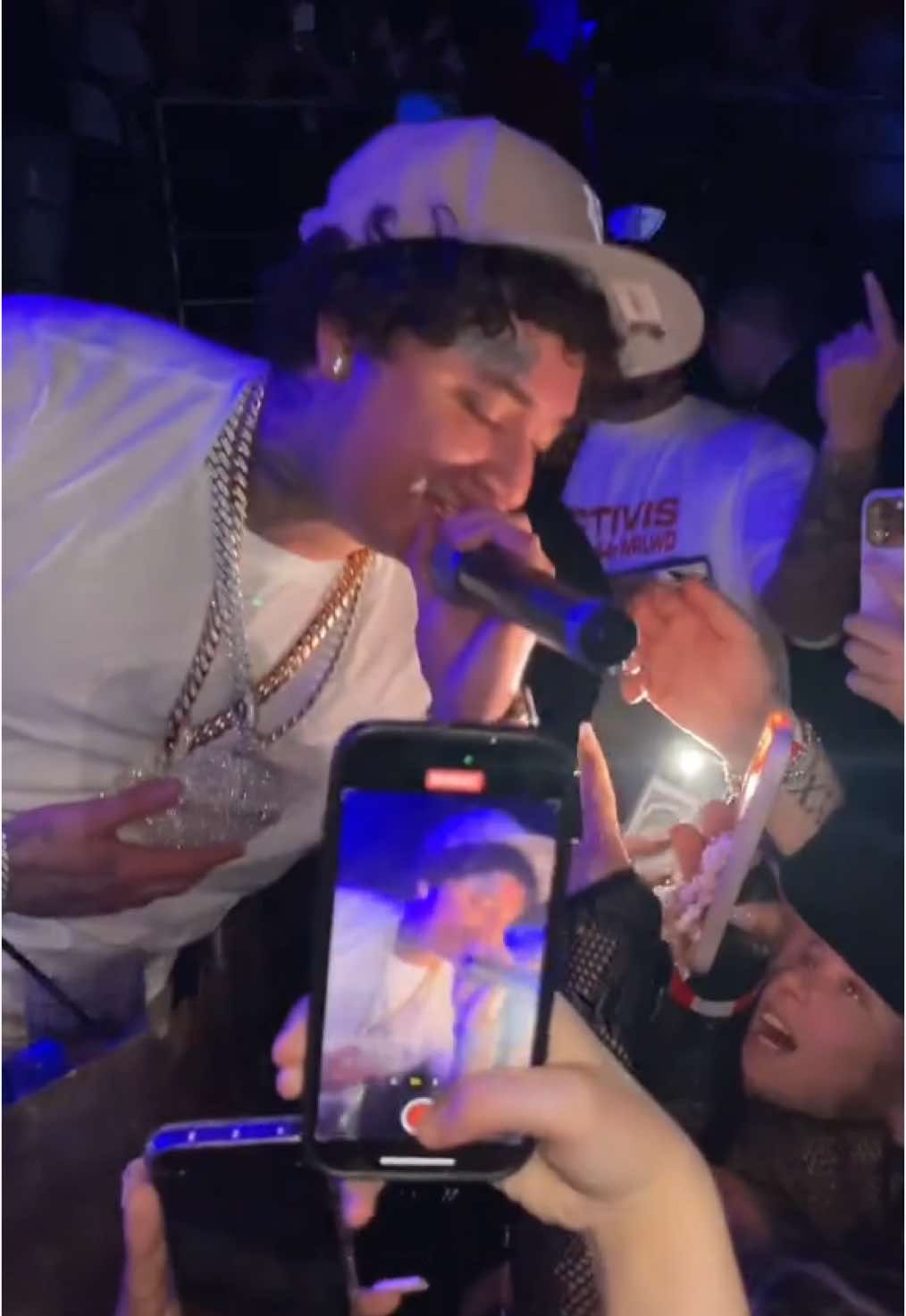 Video post by @ohgeesy on TikTok