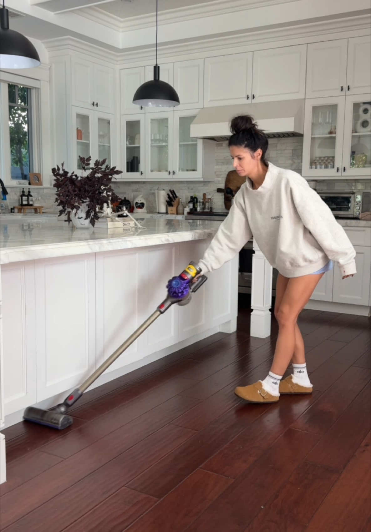 Video post by @laura88lee on TikTok