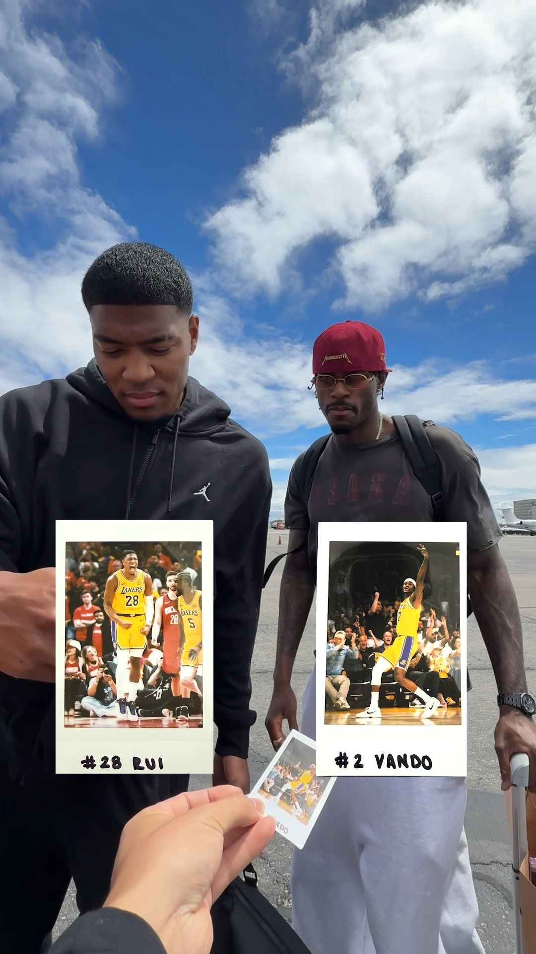 Video post by @losangeleslakers on Facebook