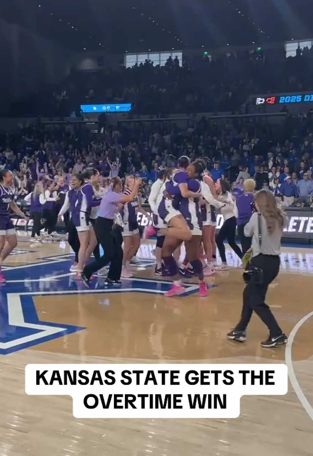 Video post by @marchmadnesswbb on TikTok