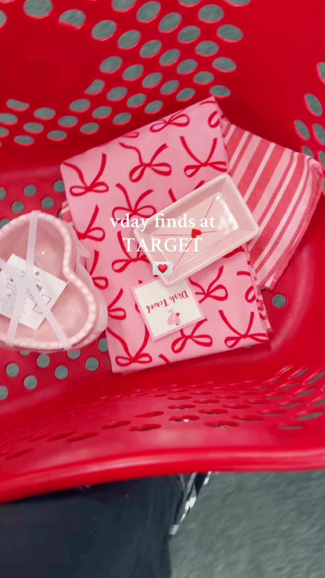 Video post by @cicelilawson on TikTok