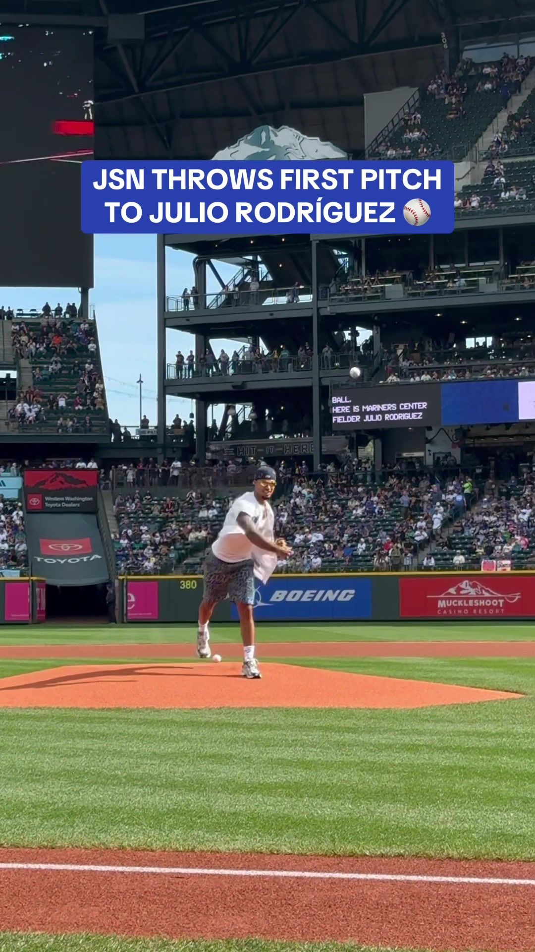 Video post by @seahawks on TikTok