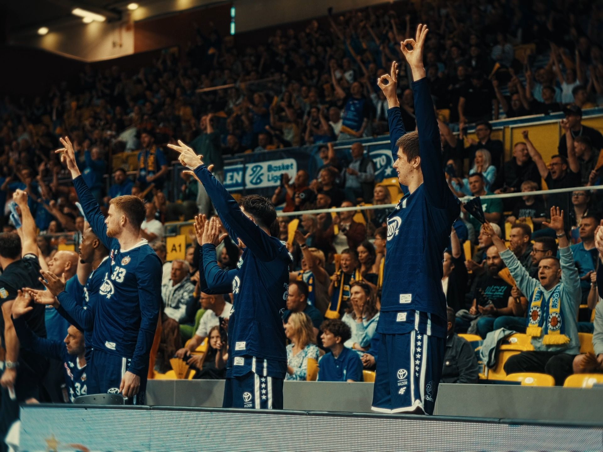 Video post by @Arka Gdynia Kosz on Facebook