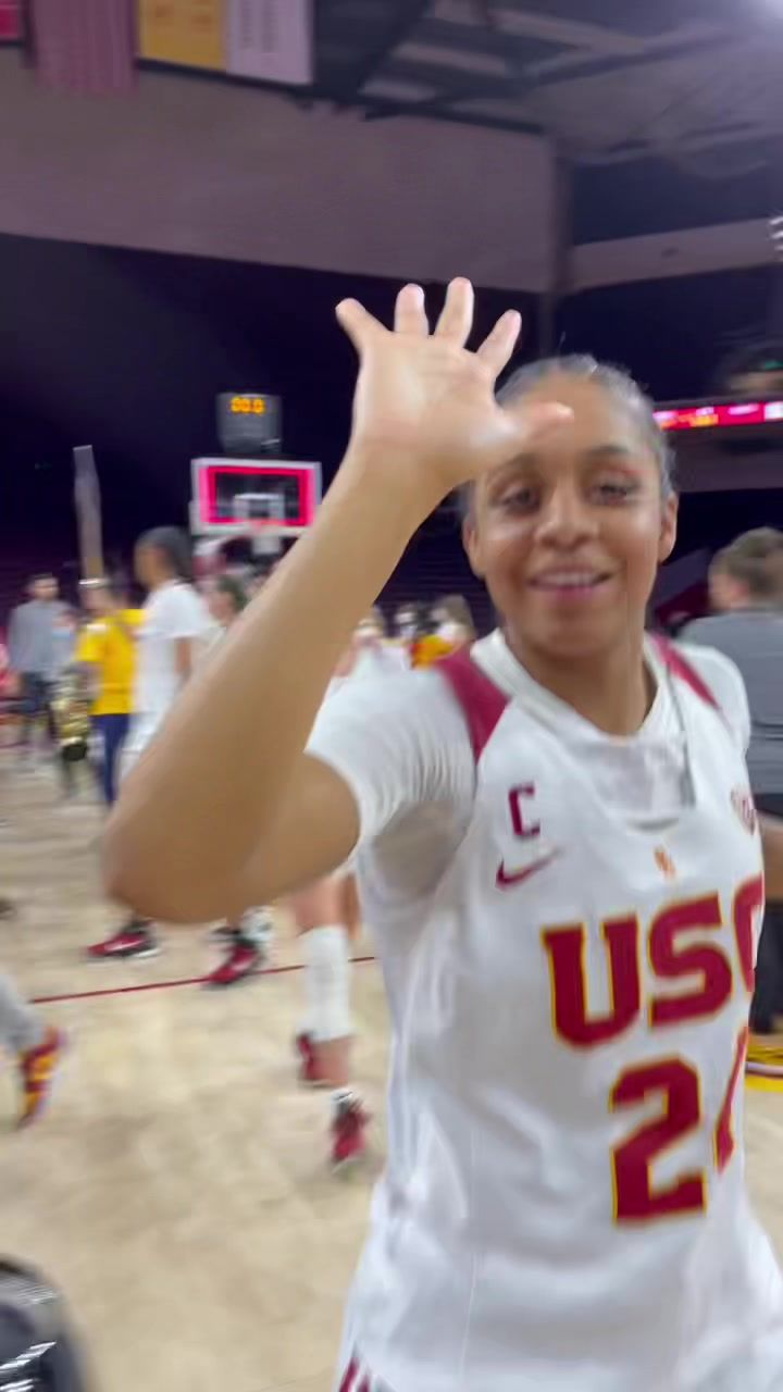 Video post by @uscwbb on TikTok