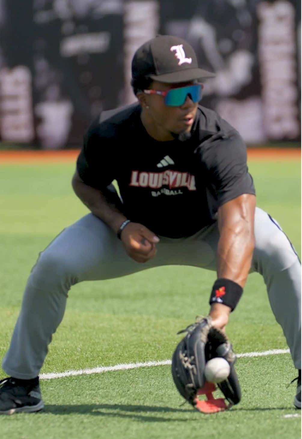 Video post by @louisville.bsb on TikTok