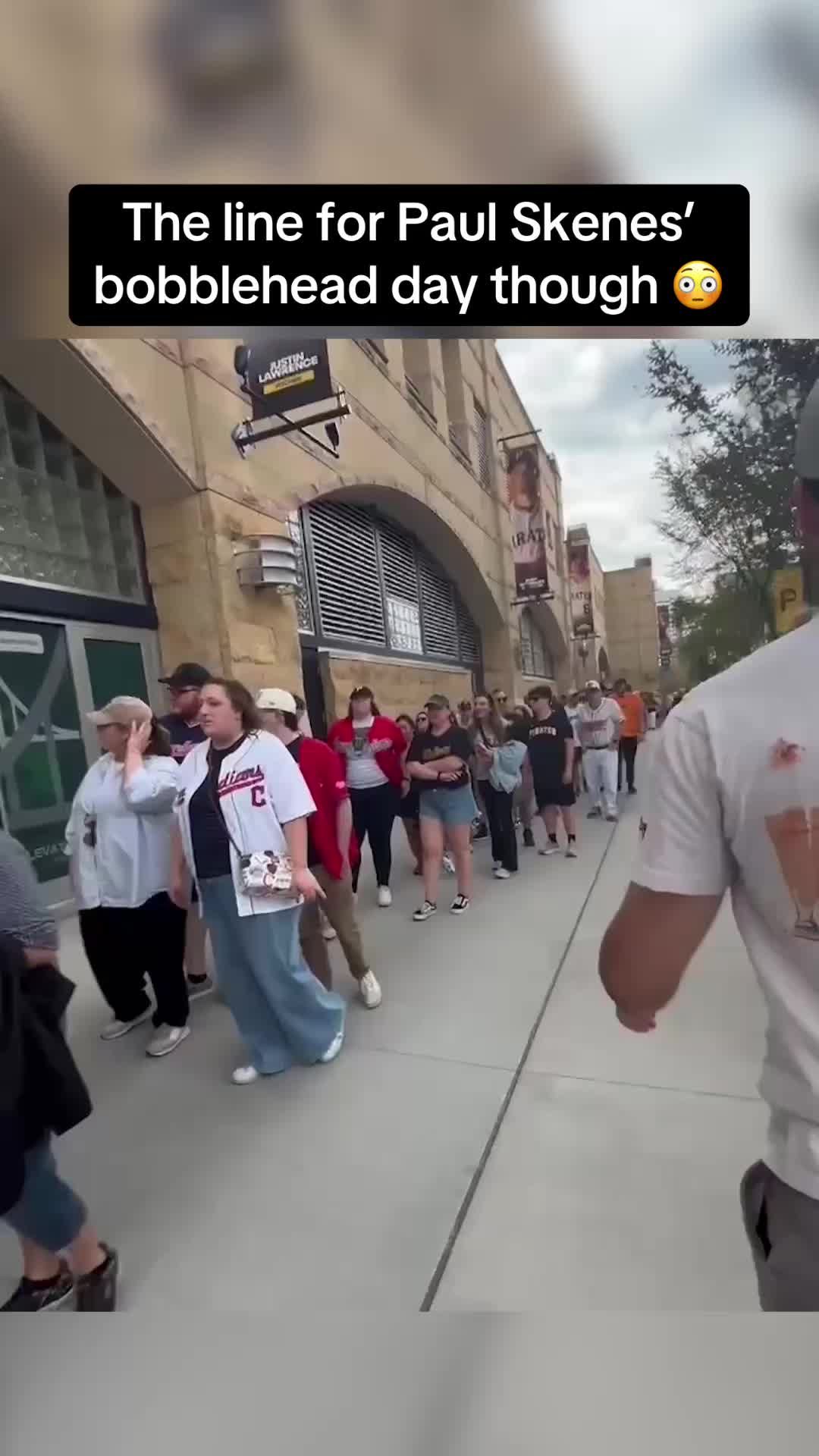 Video post by @brwalkoff on TikTok