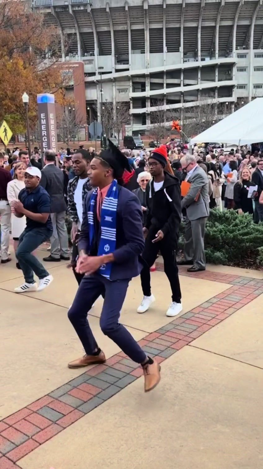 Video post by @dontavioushill3 on TikTok