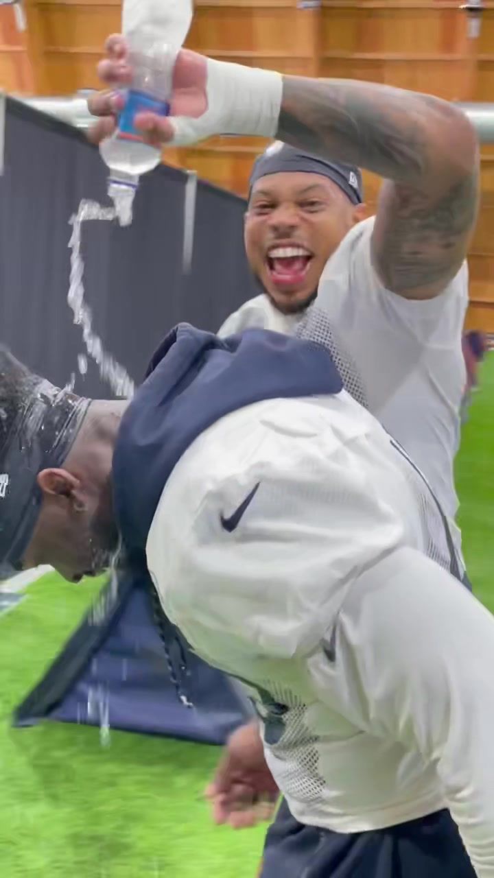 Video post by @chicagobears on TikTok