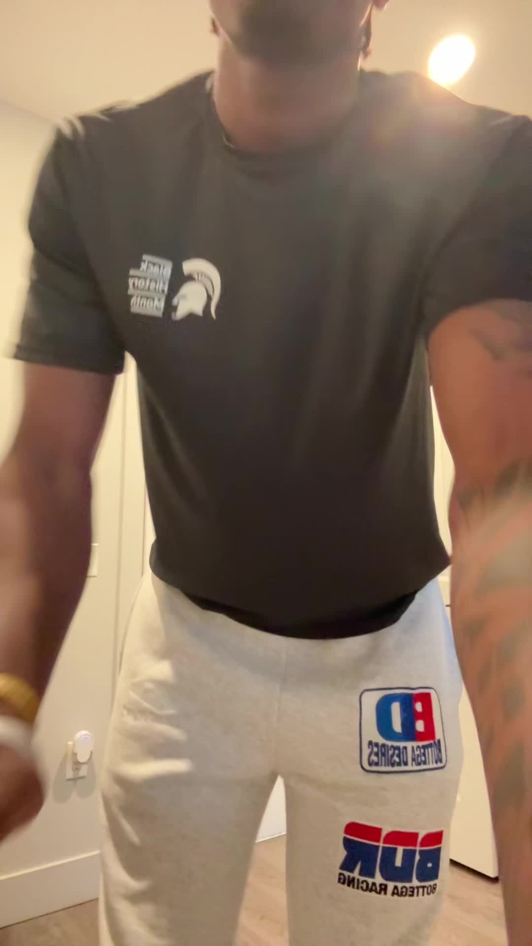 Video post by @ineedbouncee on TikTok