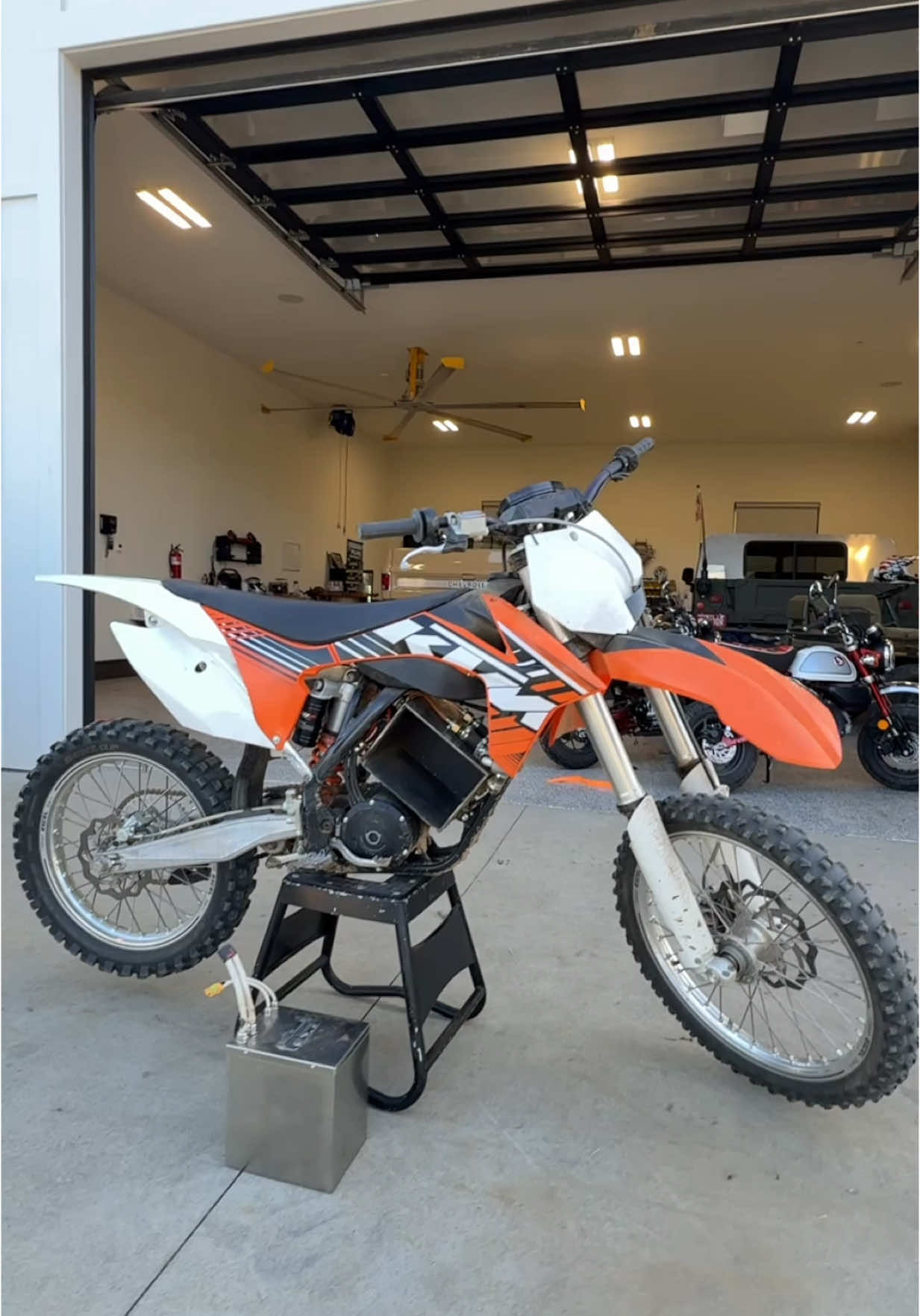 Video post by @dean.janikowski on TikTok