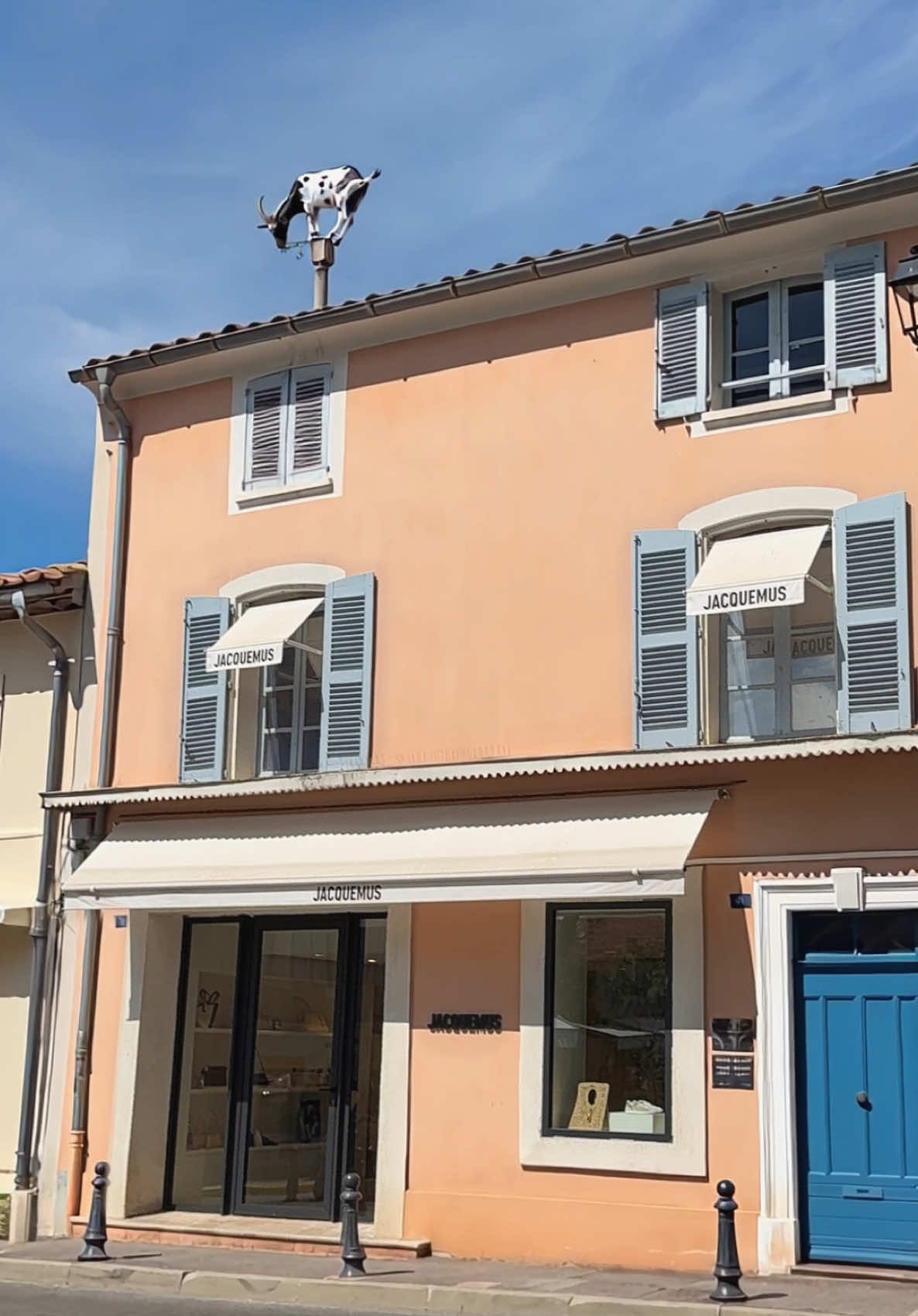 Video post by @jacquemus on TikTok