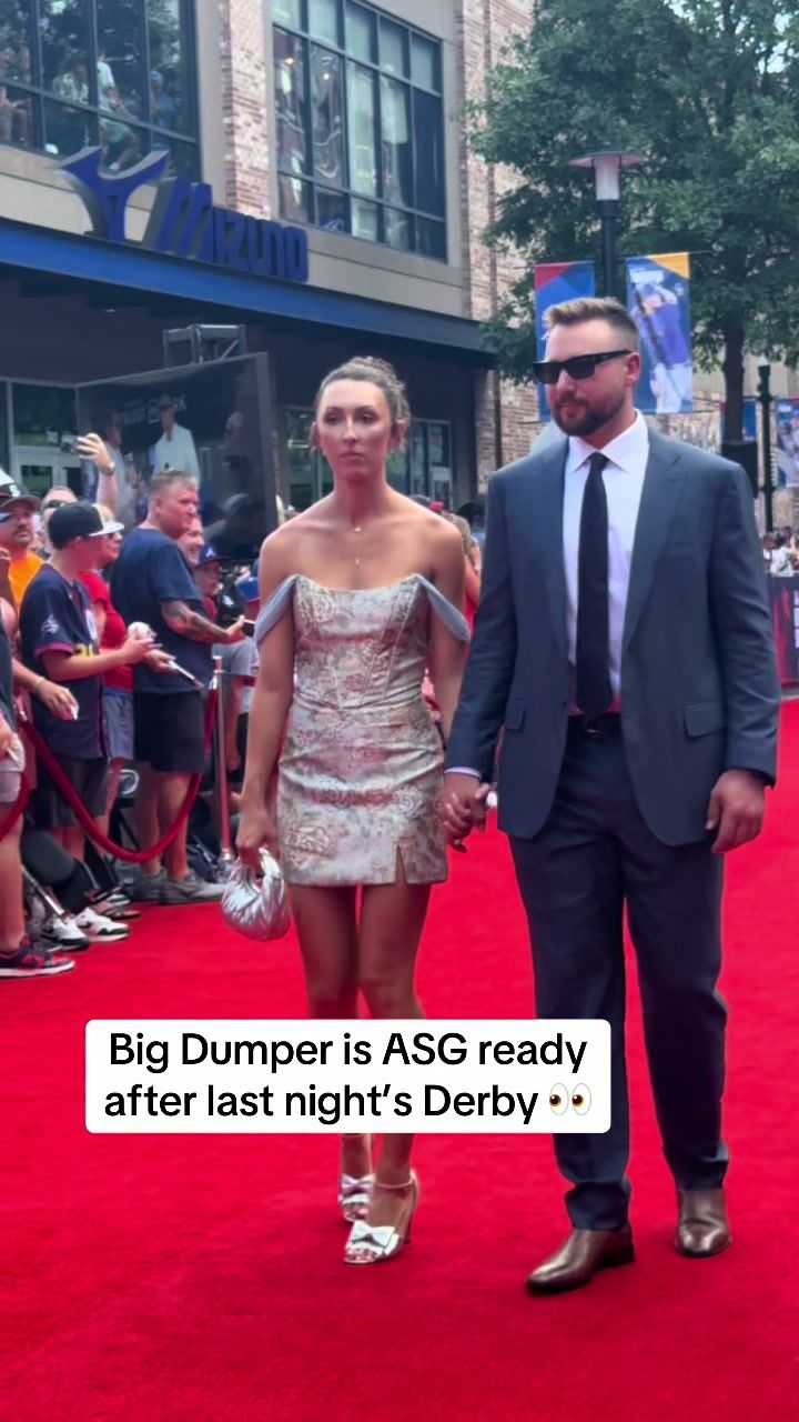 Video post by @brwalkoff on TikTok