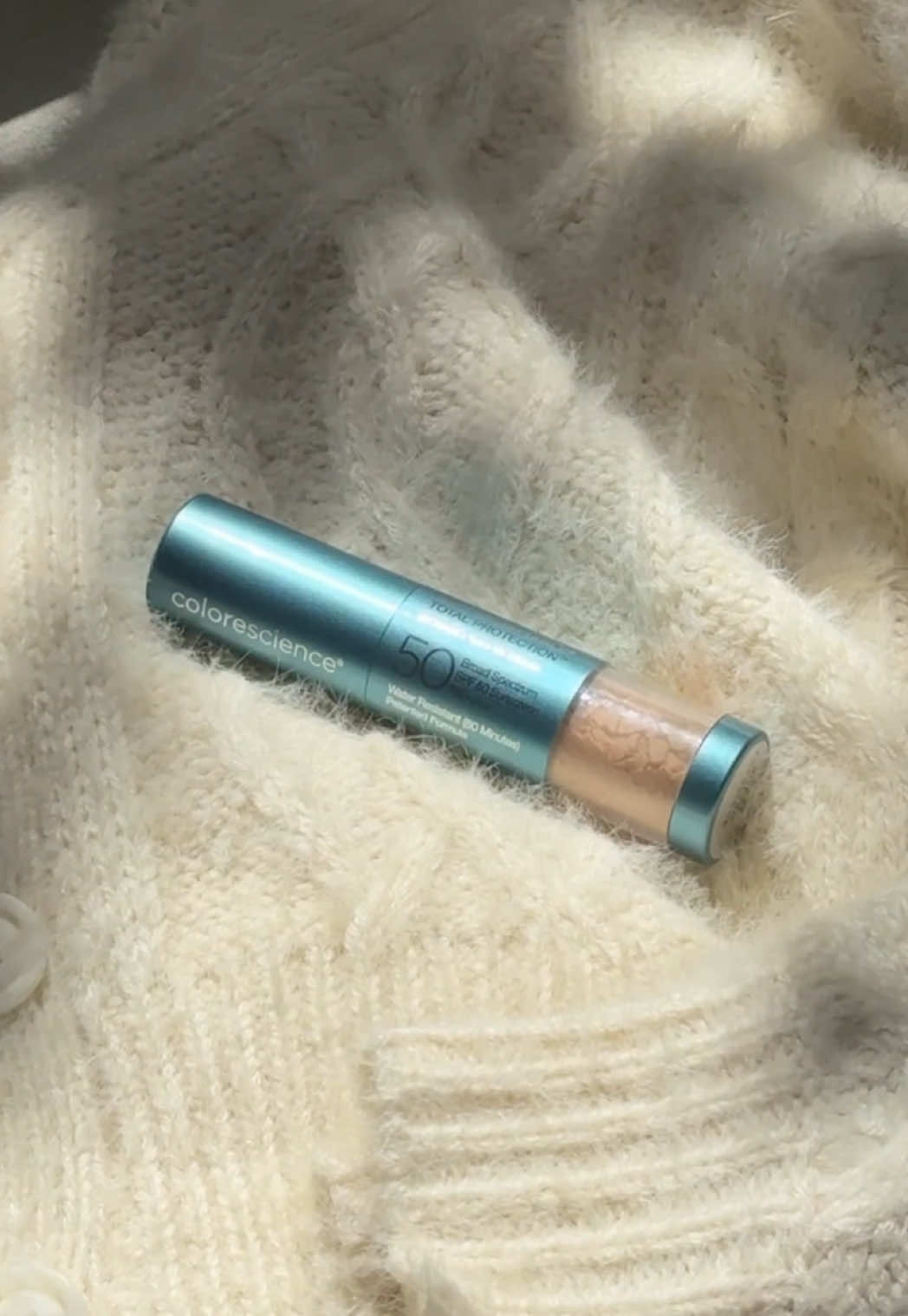 Video post by @colorescience on TikTok