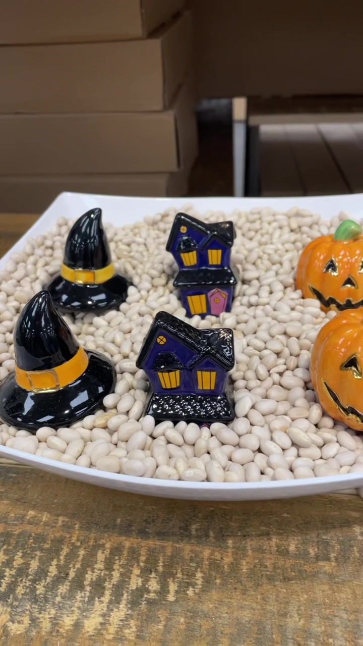 Video post by @annieshallmark on TikTok