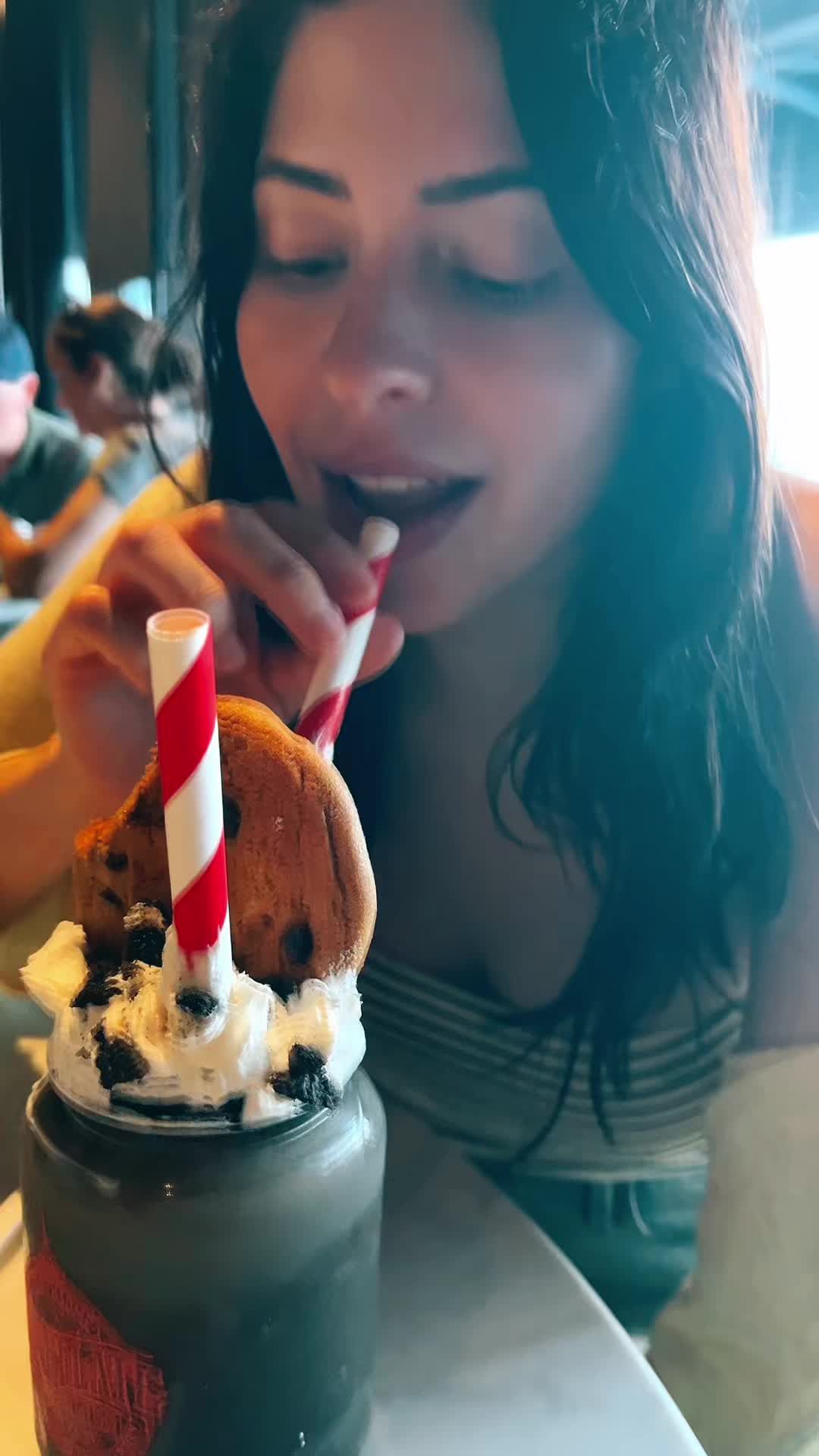 Video post by @dezarchives on TikTok