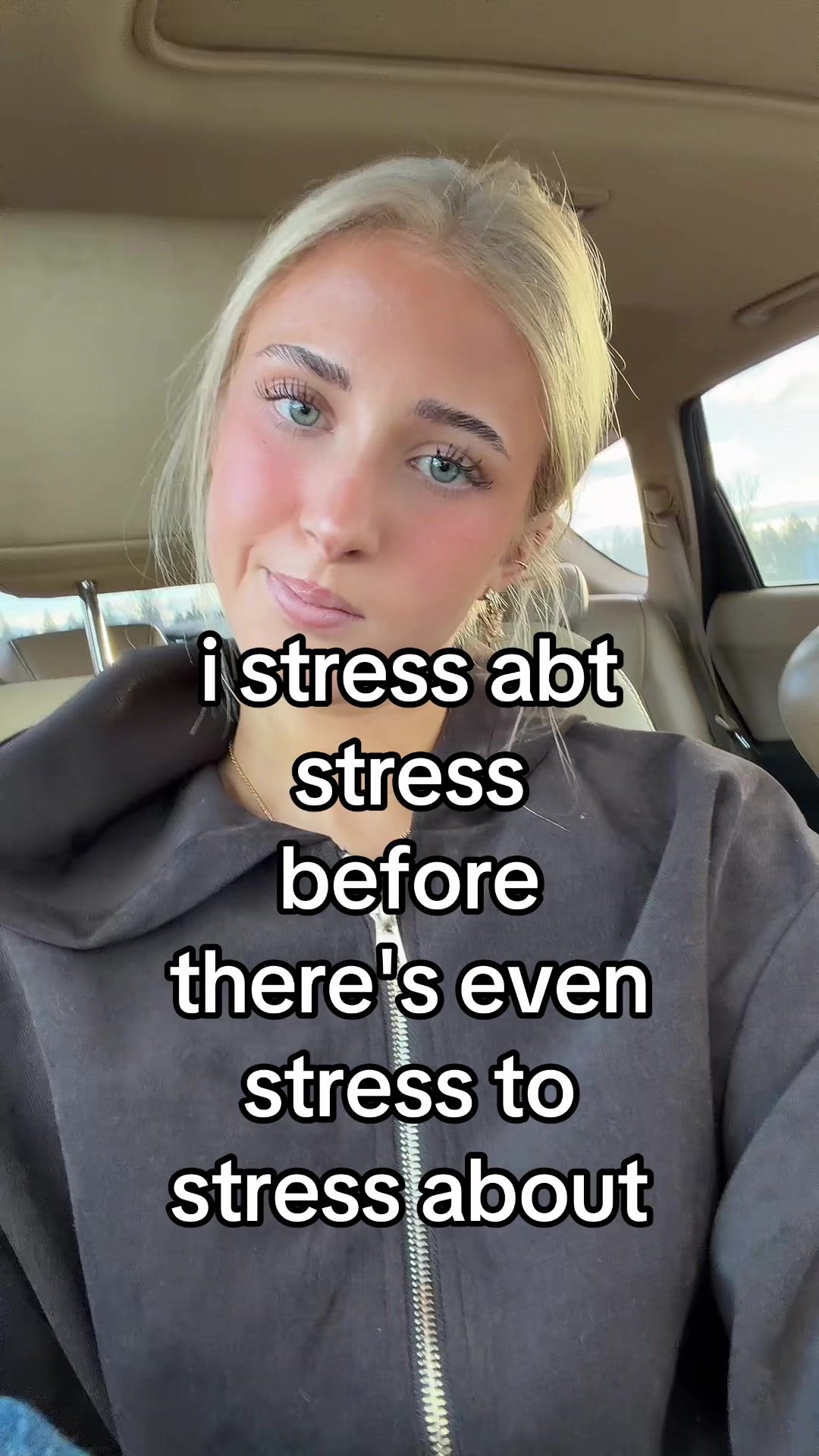 Video post by @theelliebarker on TikTok