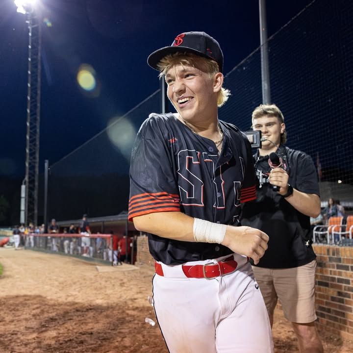 Image post by @stjoemustangs on Facebook