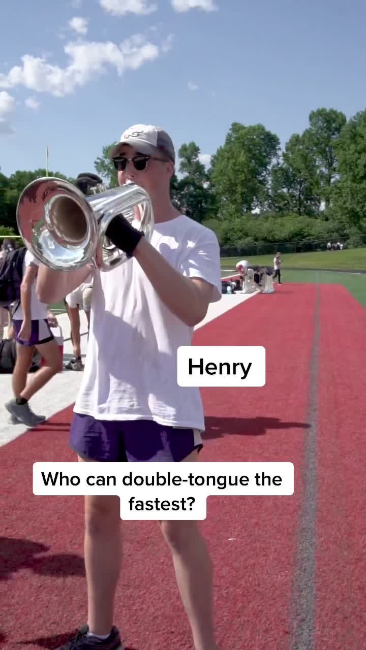 Video post by @carolinacrown_official on TikTok