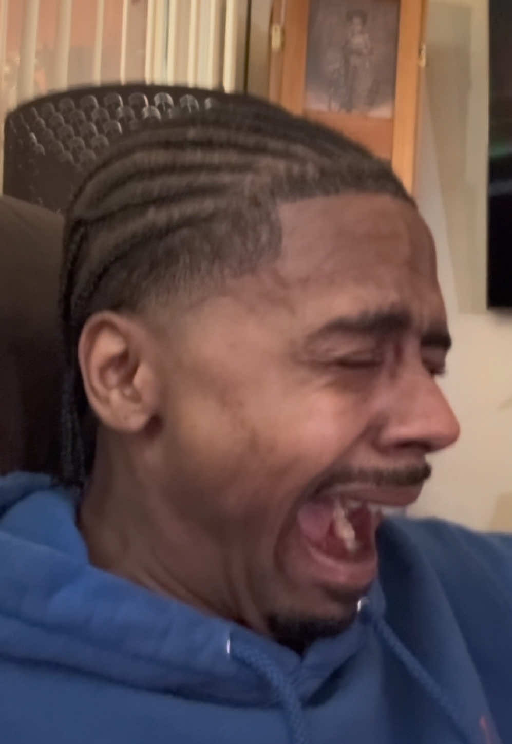 Video post by @kennyknoxtv on TikTok