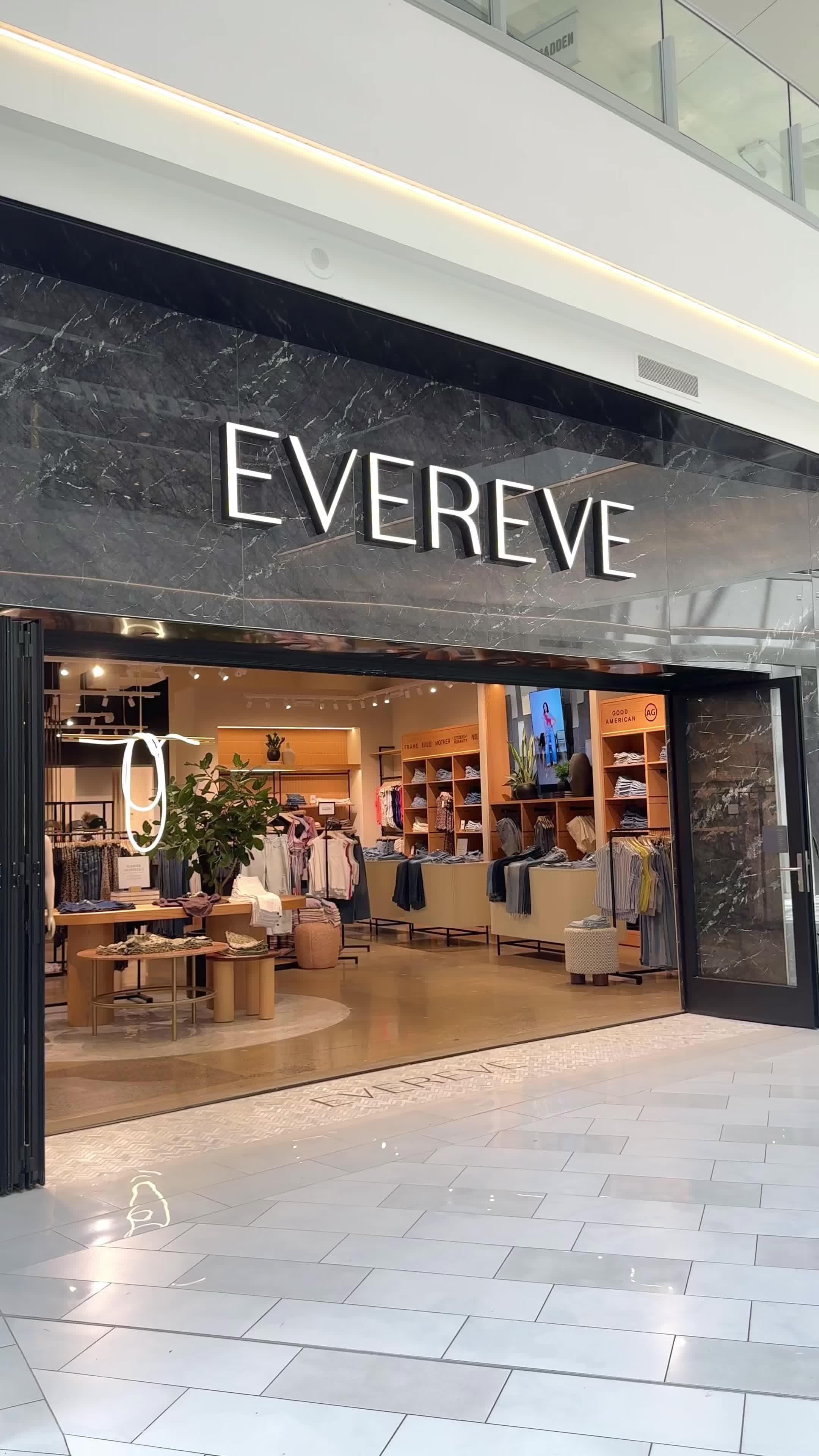 Video post by @mallofamerica on TikTok