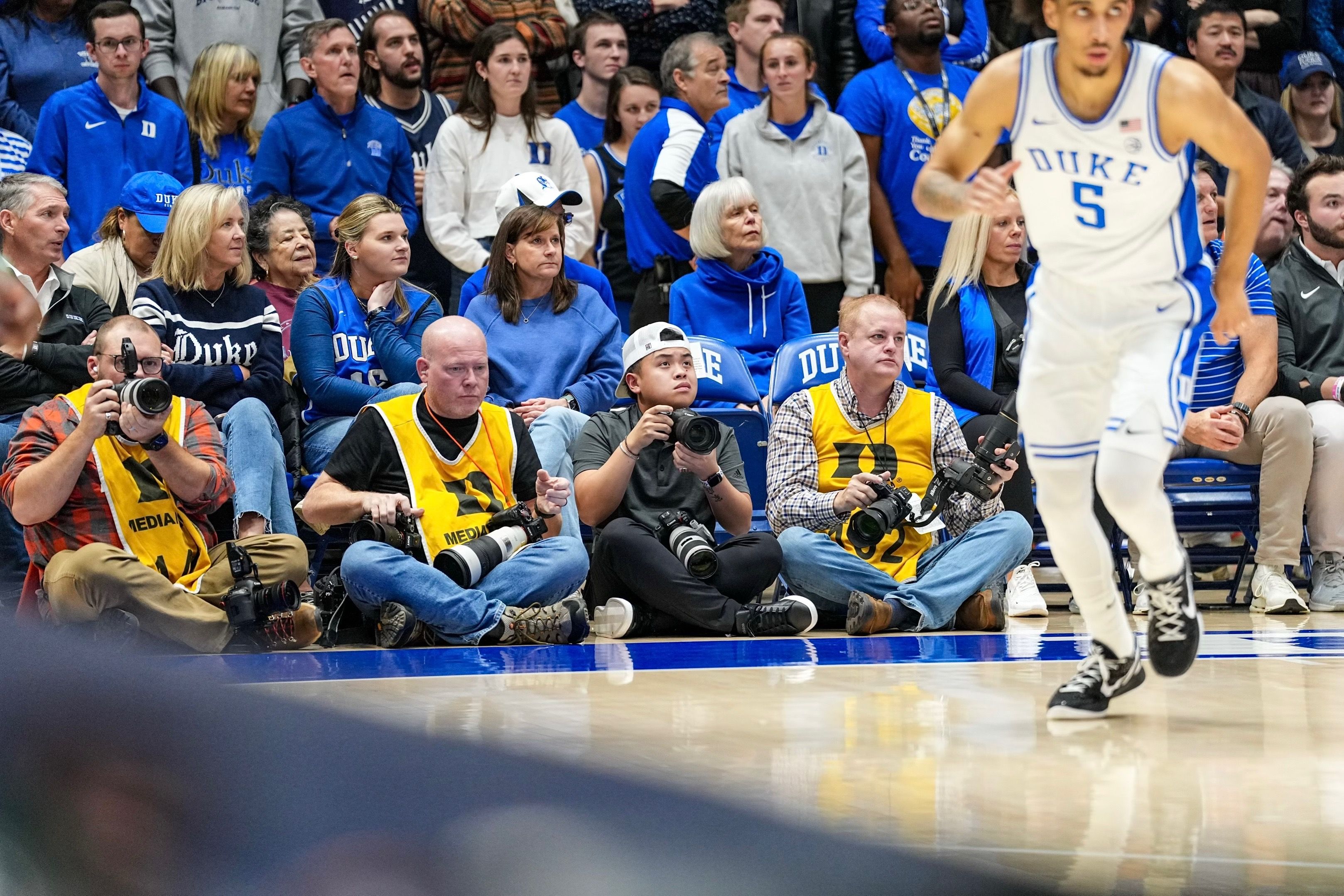 Video post by @andrewkhauv on TikTok