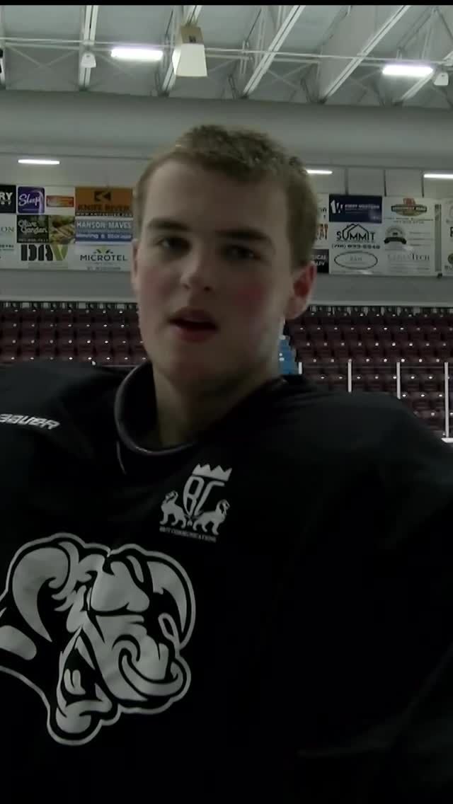 Video post by @TaurosHockey on Facebook