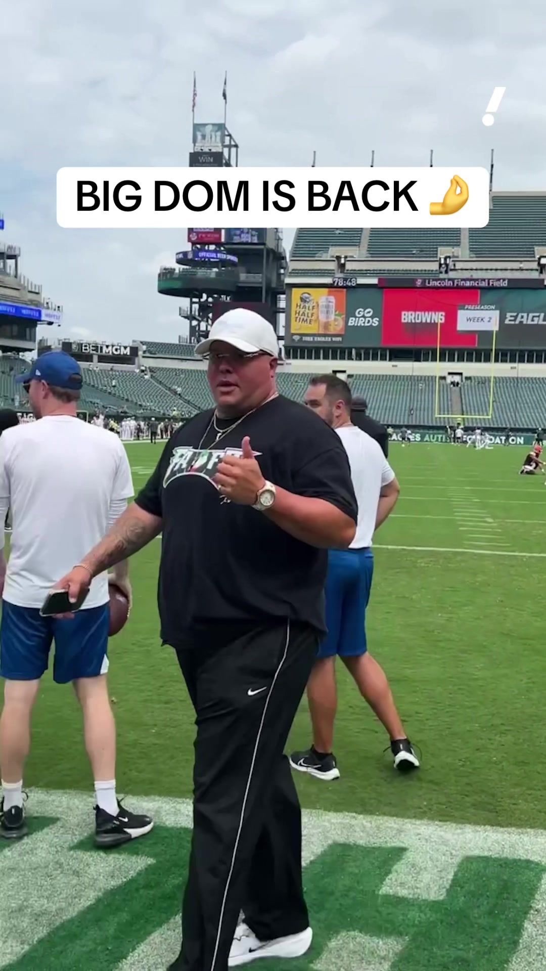 Video post by @yahoosports on TikTok