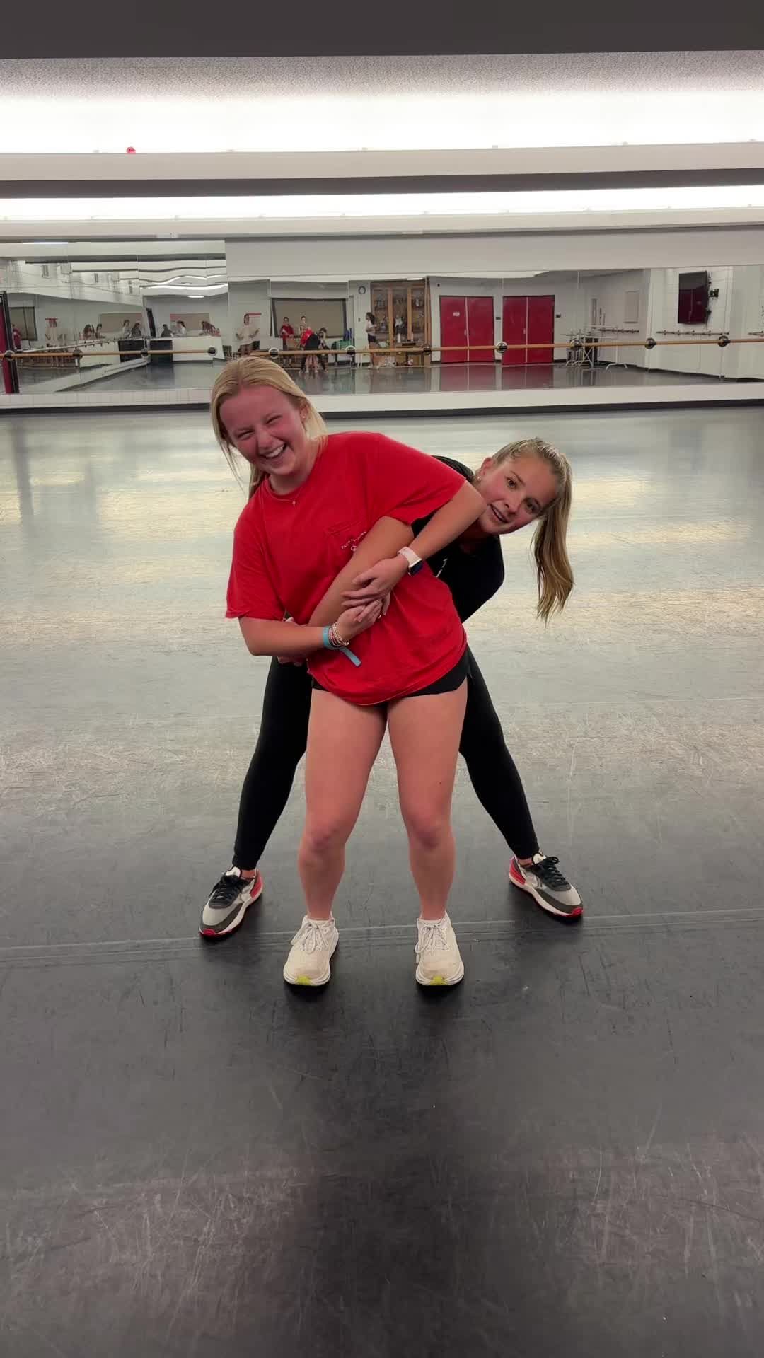 Video post by @packclogging on TikTok