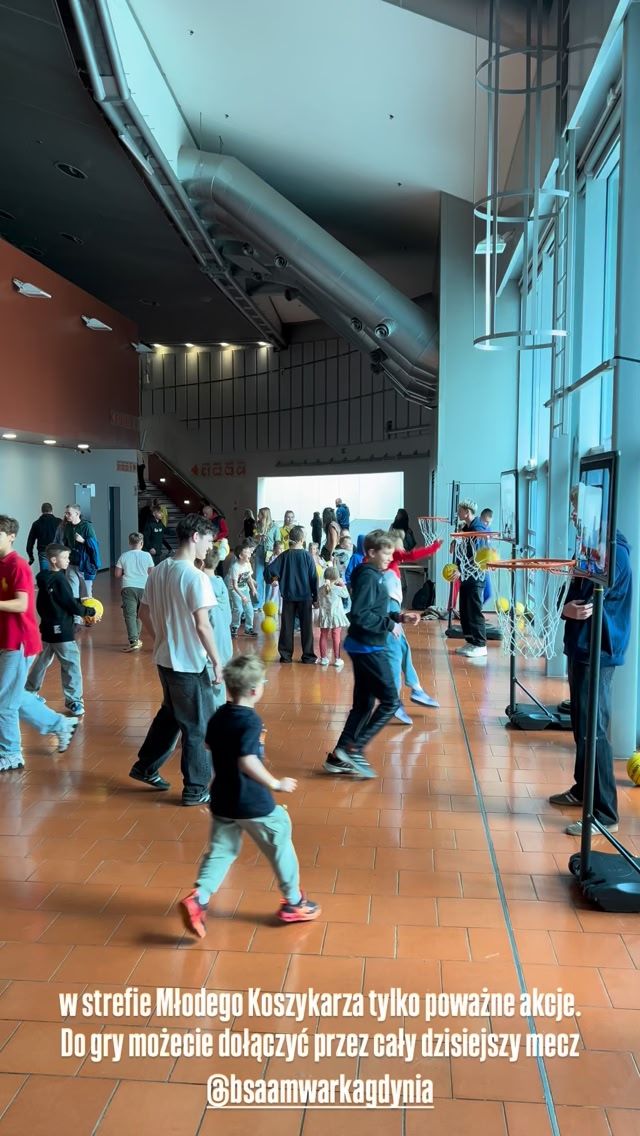 Video post by @arkagdyniakosz on Facebook