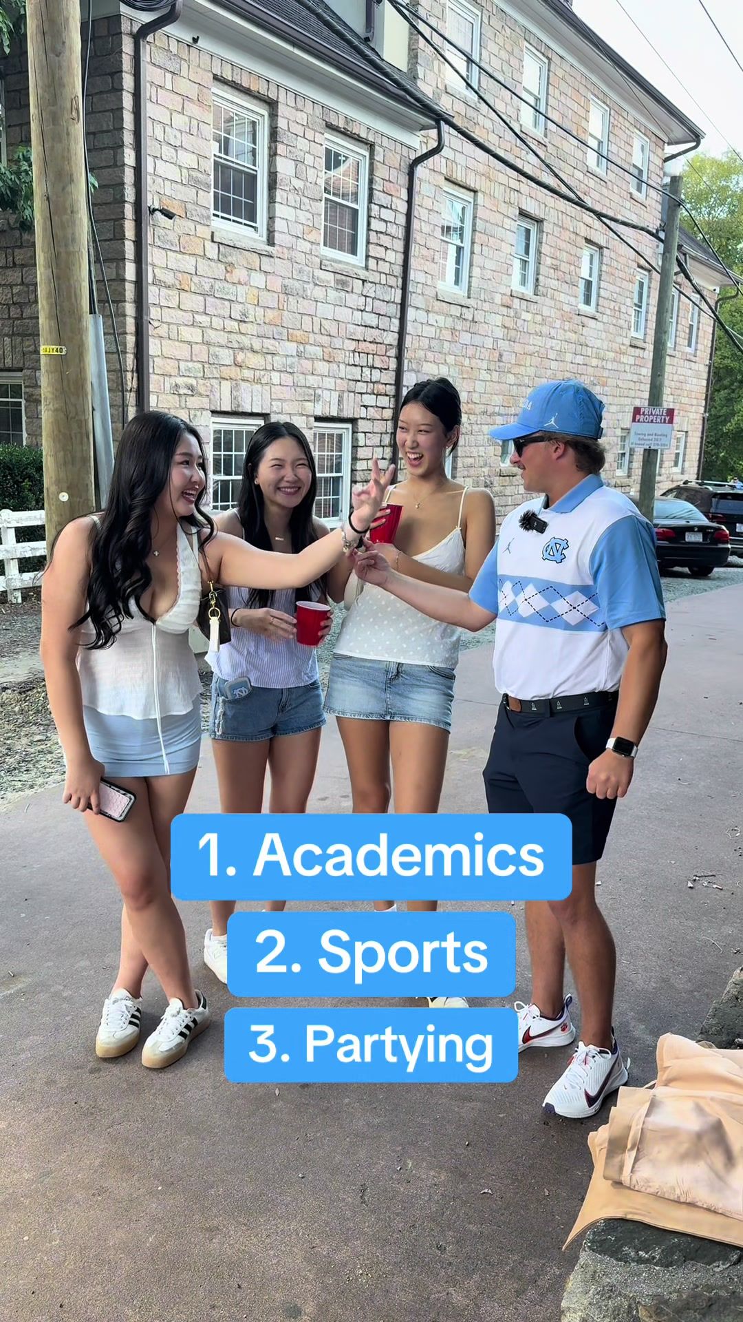 Video post by @snapbacksports on TikTok