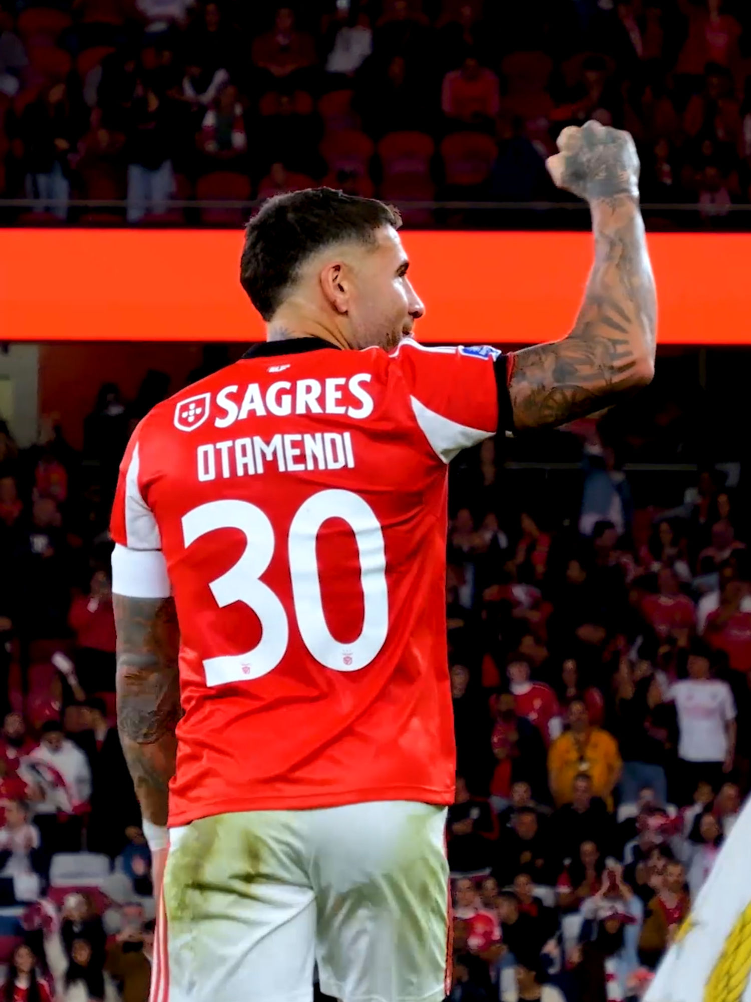 Video post by @slbenfica on TikTok