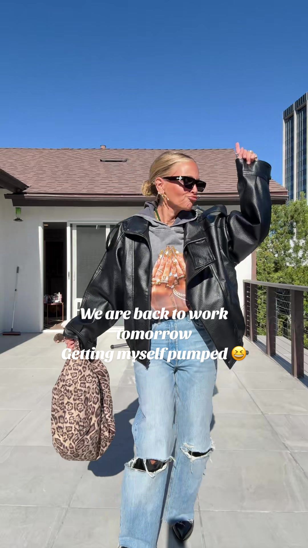 Video post by @shop.with.caroline on TikTok