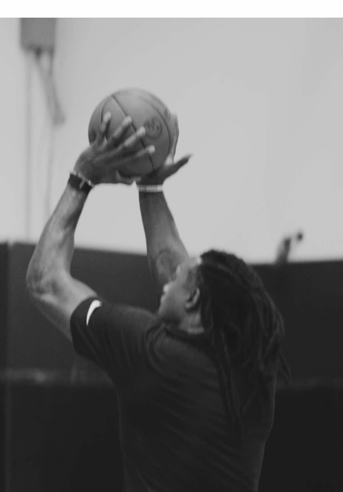 Video post by @deandrejordan on TikTok