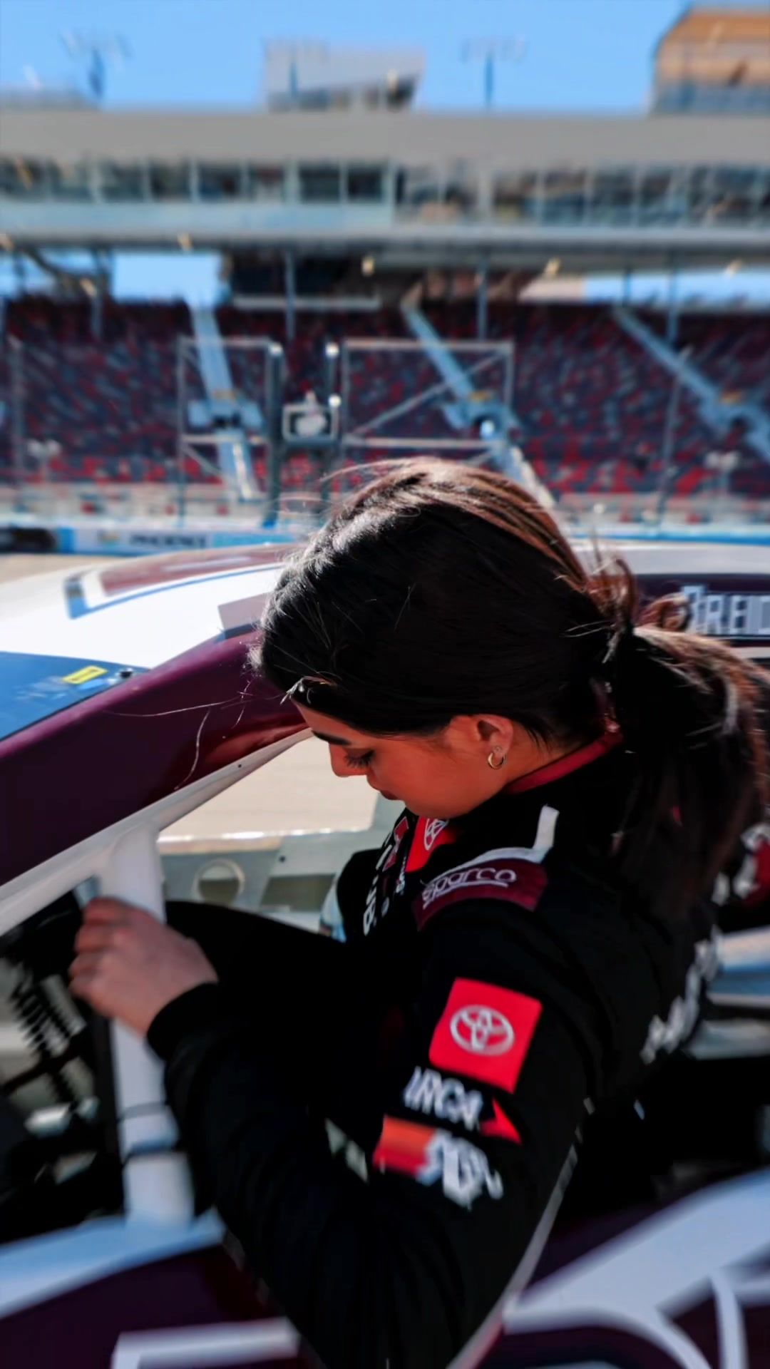 Video post by @tonibreidinger on TikTok