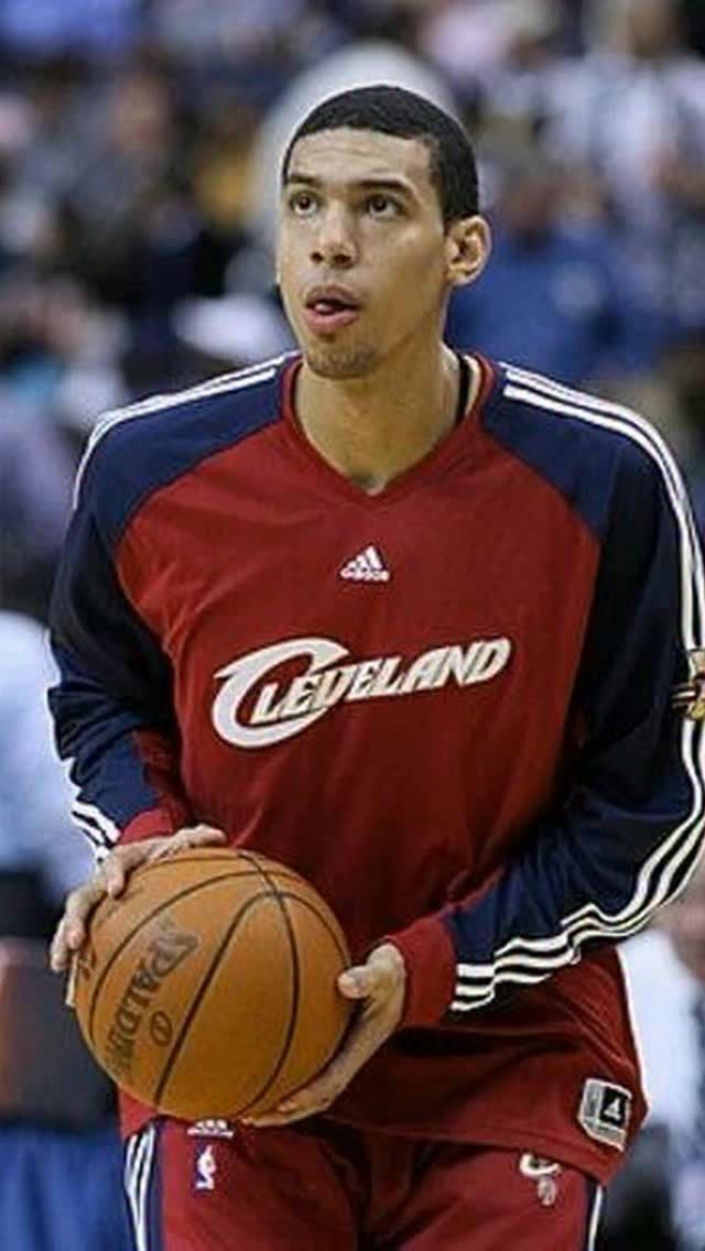 Video post by @102900166046512 on Facebook