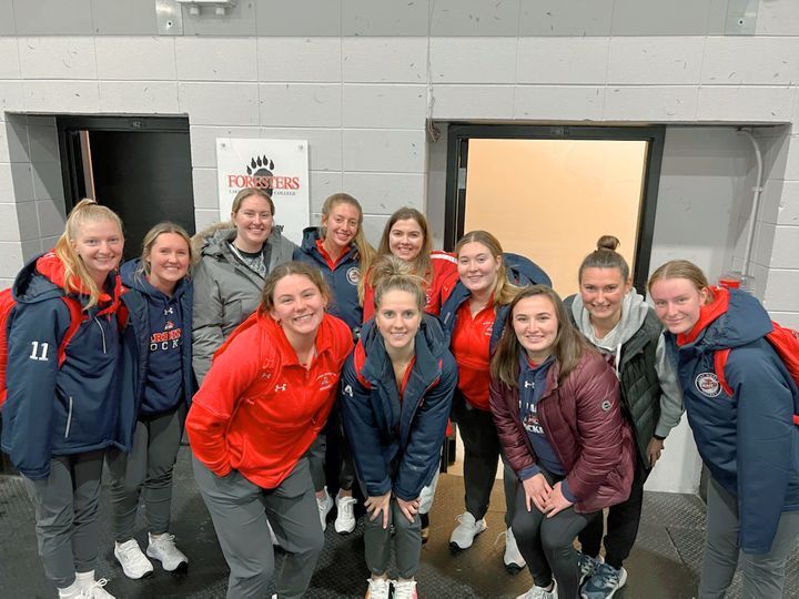 Image post by @smumnwhockey on Facebook