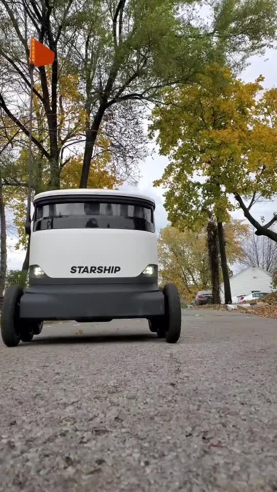 Video post by @starshiprobots on TikTok
