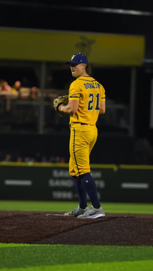 Video post by @shotsbysophie on Facebook