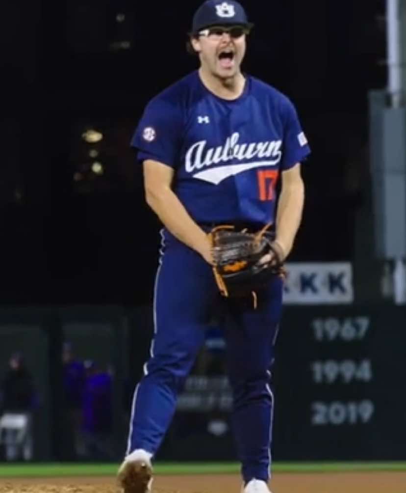 Video post by @avery.carpenterrr on TikTok