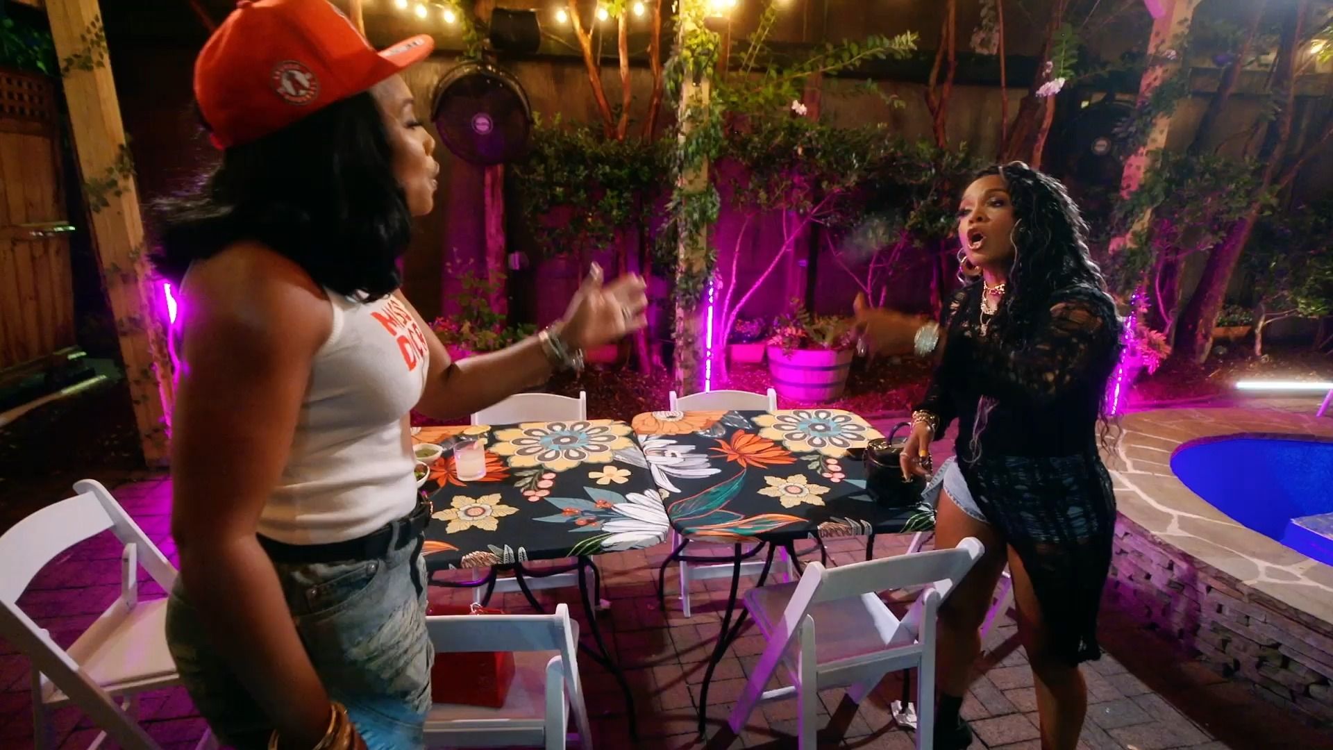 Video post by @loveandhiphop on Facebook