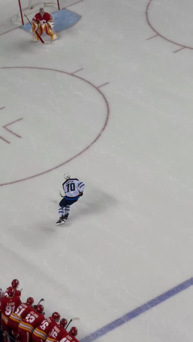 Video post by @nhljets on Facebook