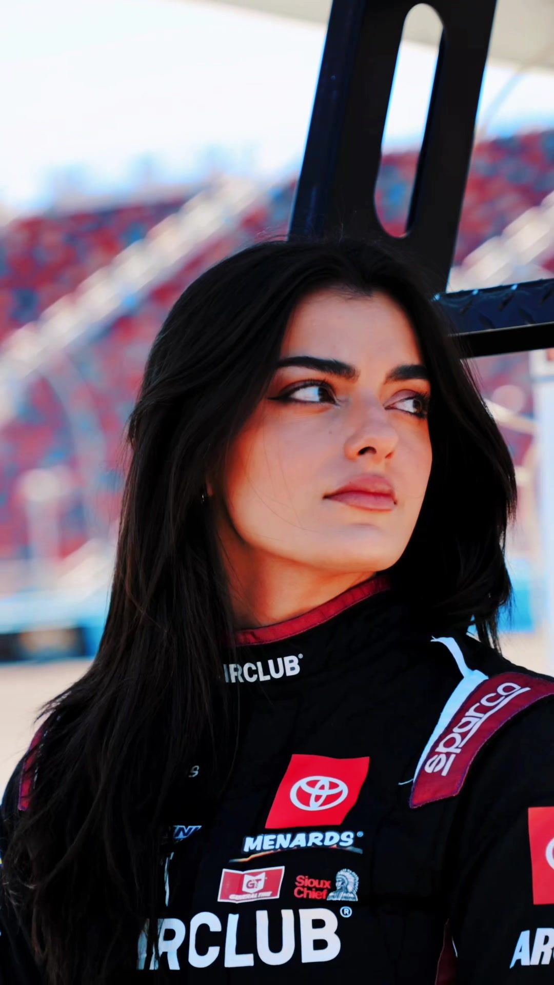 Video post by @tonibreidinger on TikTok