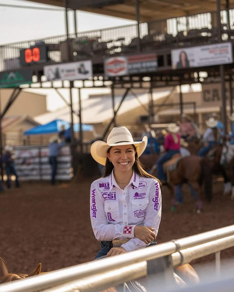 Image post by @Rodeo Girlies Club on Facebook