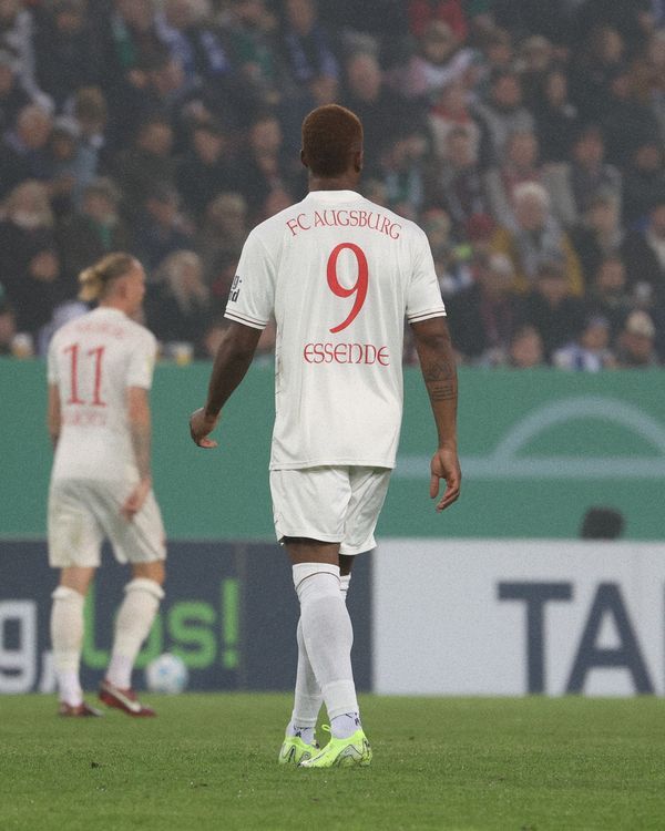 Image post by @fcaugsburgenglish on Facebook